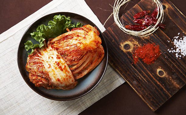 How to make kimchi make kimchi
